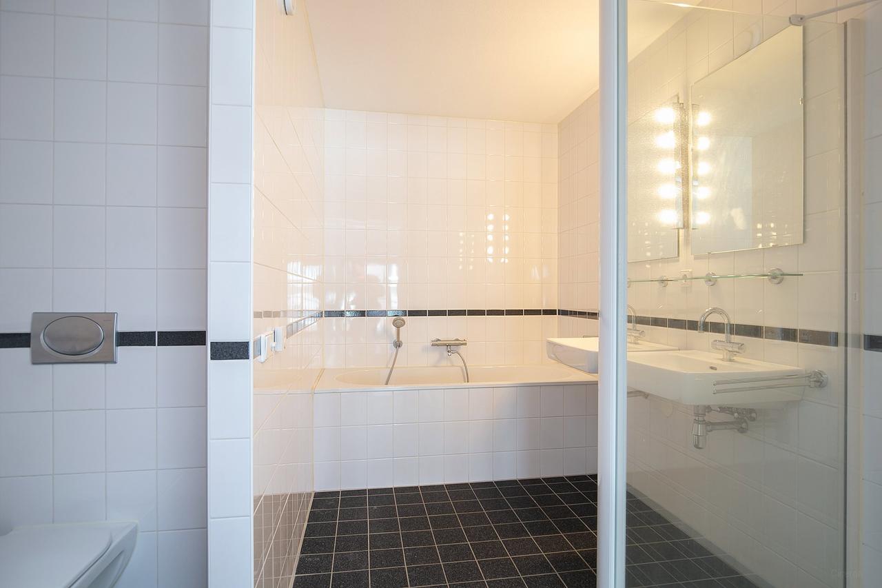 109 m² appartement met licht en parkeren - Afbeelding 10