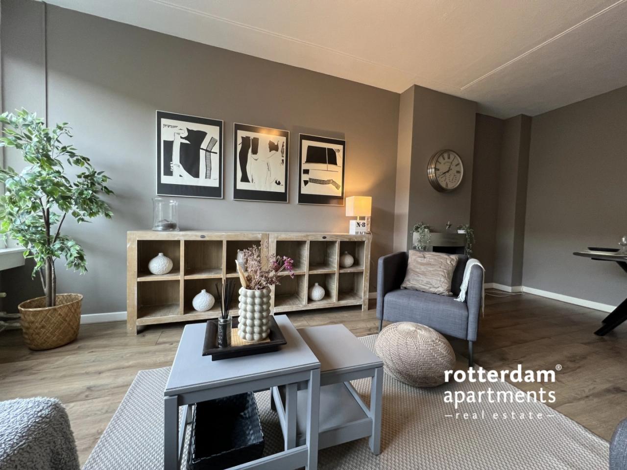 75 m² and two balconies in Kralingen - Image 4