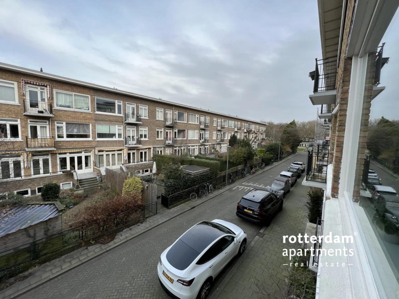 75 m² and two balconies in Kralingen - Image 20