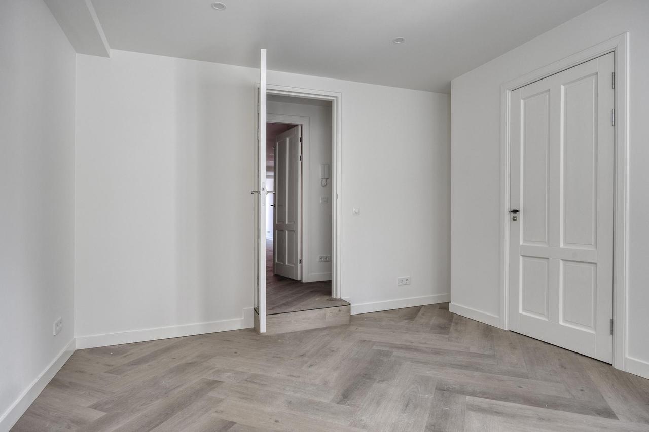 Gemeubileerd appartement met dakterras - Afbeelding 13