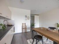 Licht 2-kamerappartement bij station - Afbeelding 5