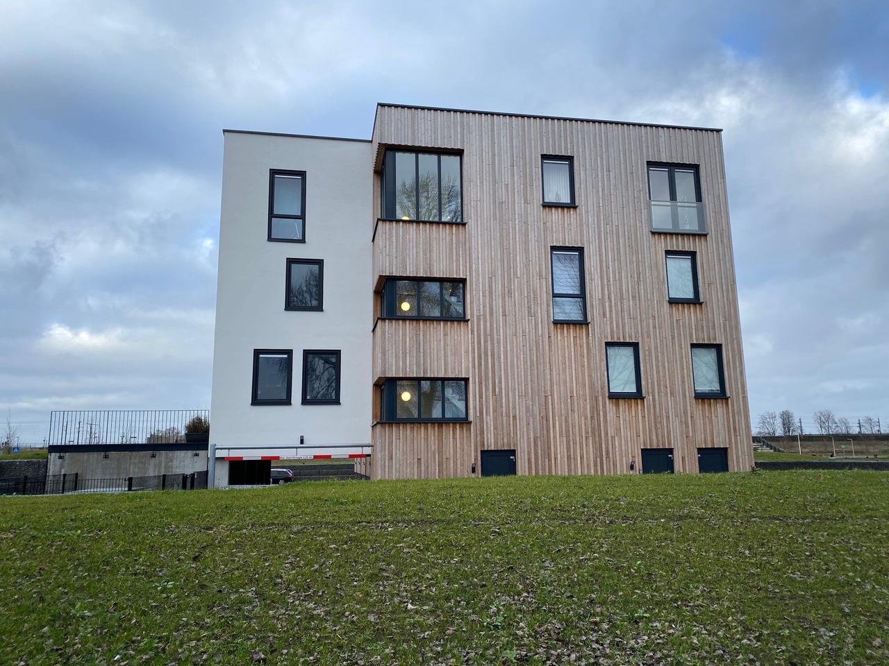 1-bedroom apartment with elevator in Hanzekwartier - Image 11