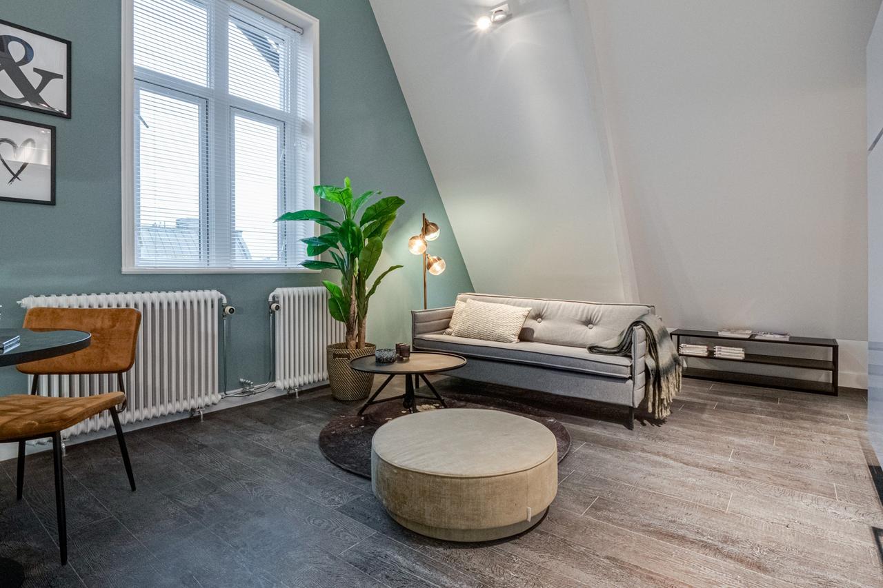 Gemeubileerd 2-kamerappartement met balkon - Afbeelding 8