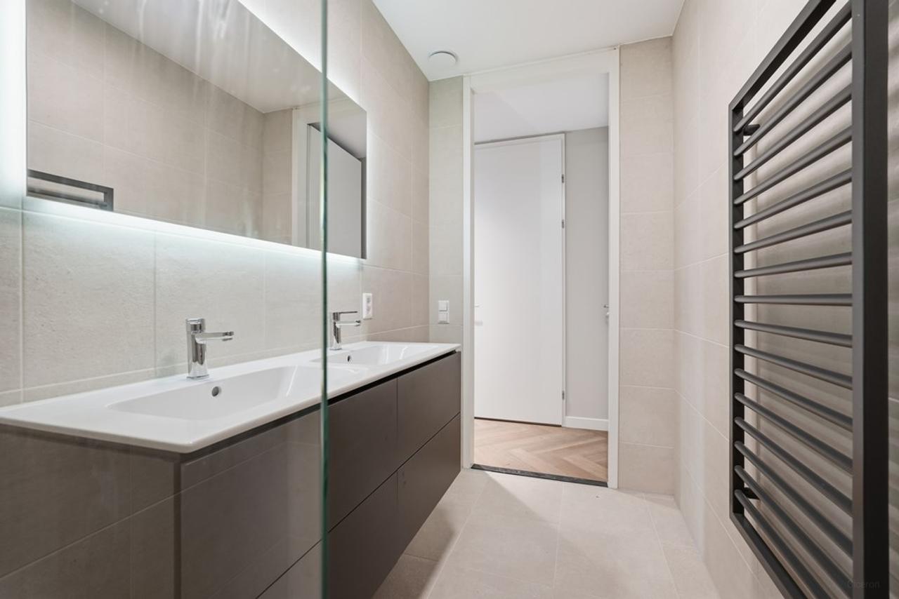 Dubbel wooncomfort met balkon in Hyde Park - Afbeelding 17
