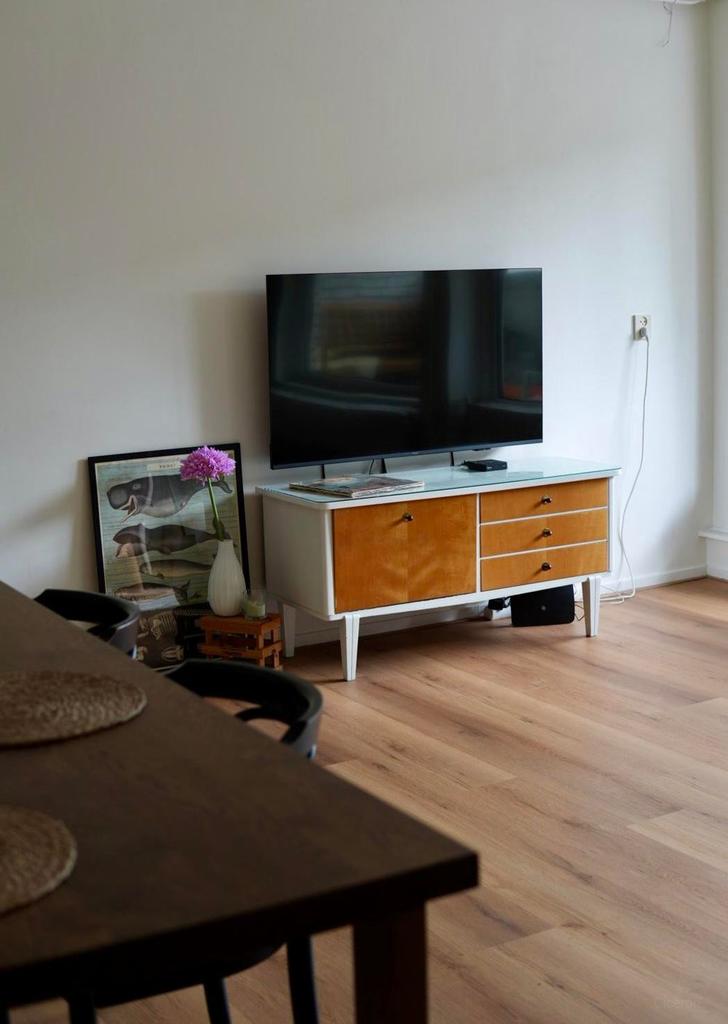 Licht 3-kamer appartement in Bijlmer-Centrum - Afbeelding 2