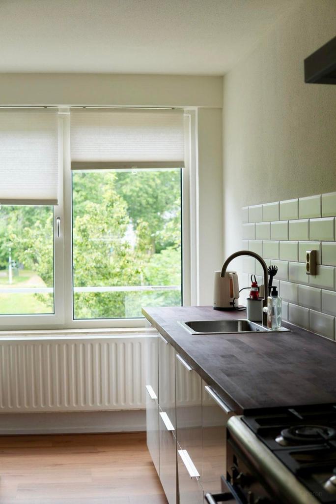Licht 3-kamer appartement in Bijlmer-Centrum - Afbeelding 3