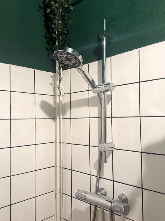 Licht 3-kamer appartement in Bijlmer-Centrum - Afbeelding 23