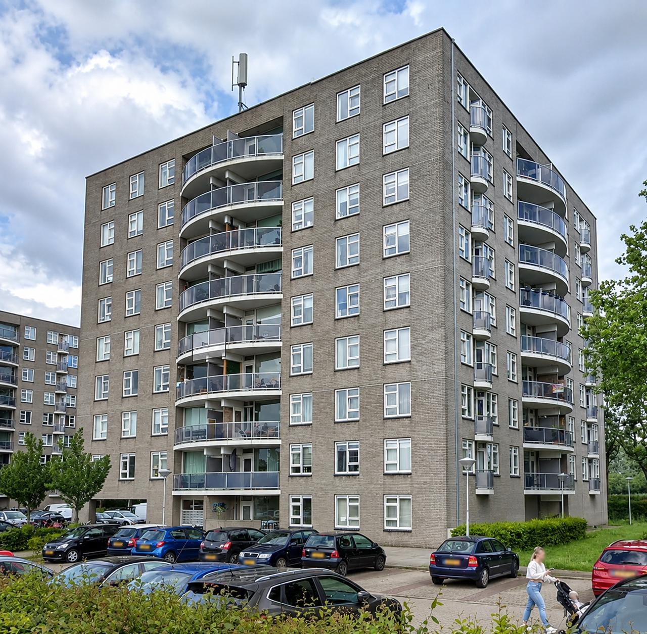 125 m² woonhuis in Diemen vanaf september - Afbeelding 1