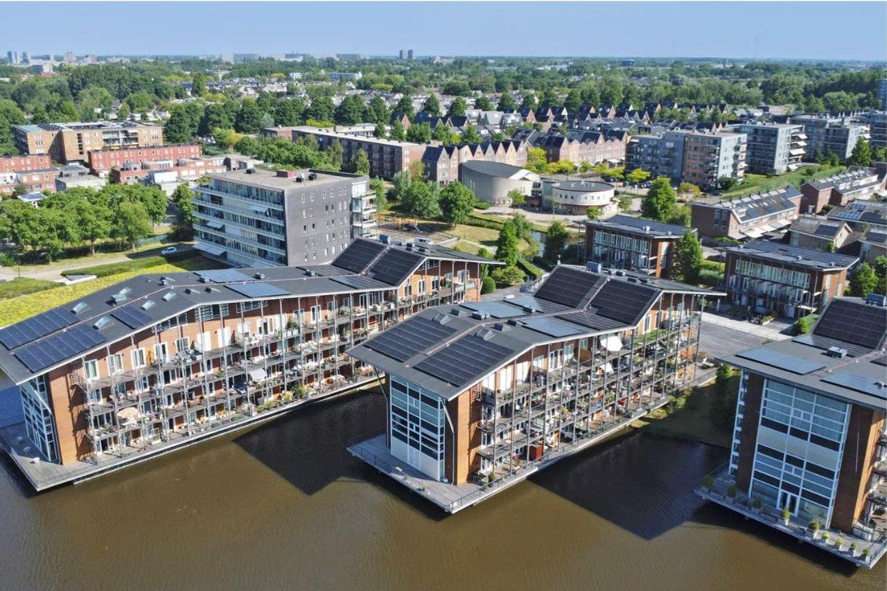 167 m² loft met groot balkon en uitzicht - Afbeelding 1