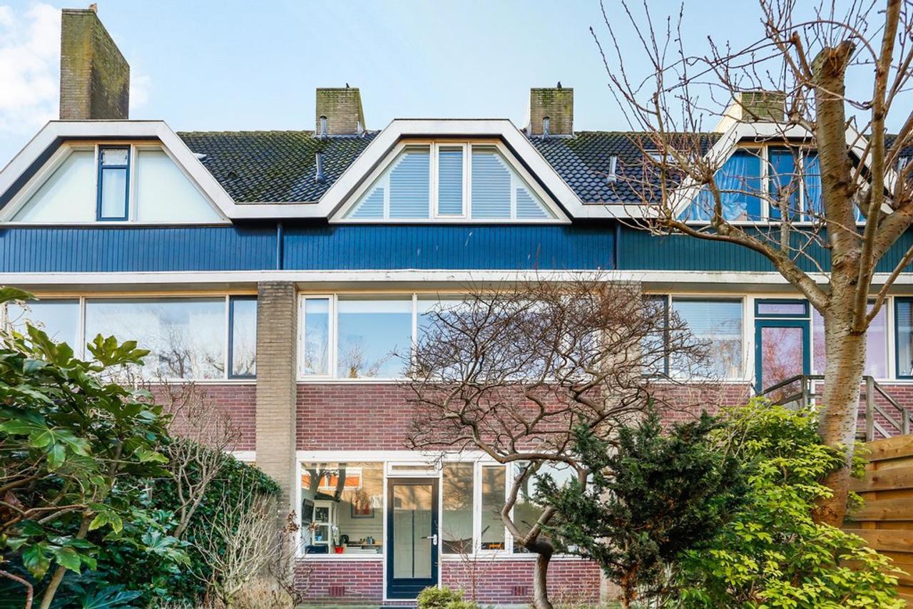 Drive-in home with garden in Wassenaar - Image 19