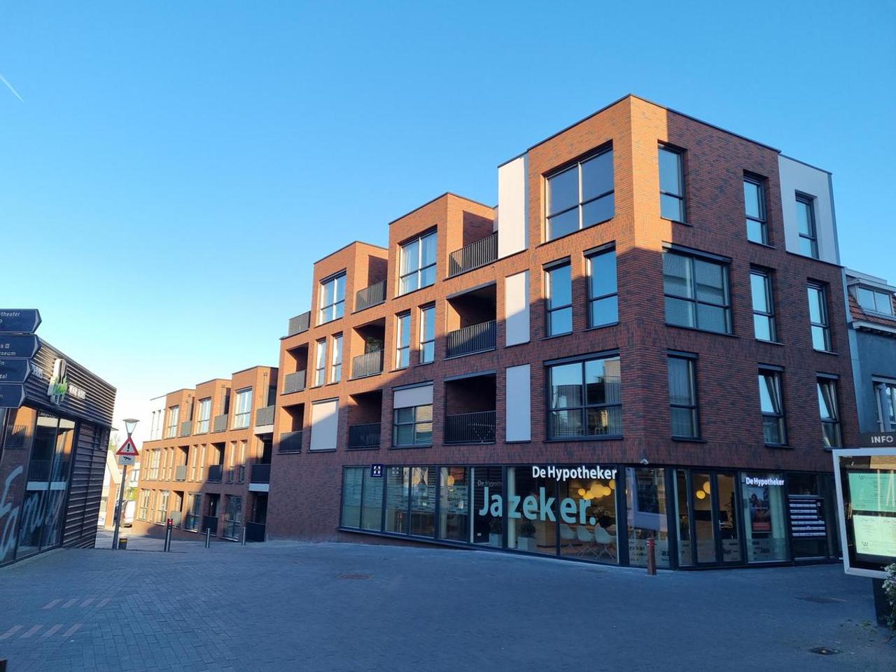 Nieuw A+ appartement met balkon en parkeerplek - Afbeelding 1