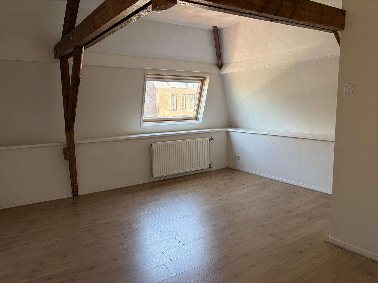 135 m² bovenwoning met dakterras in Weert - Afbeelding 16