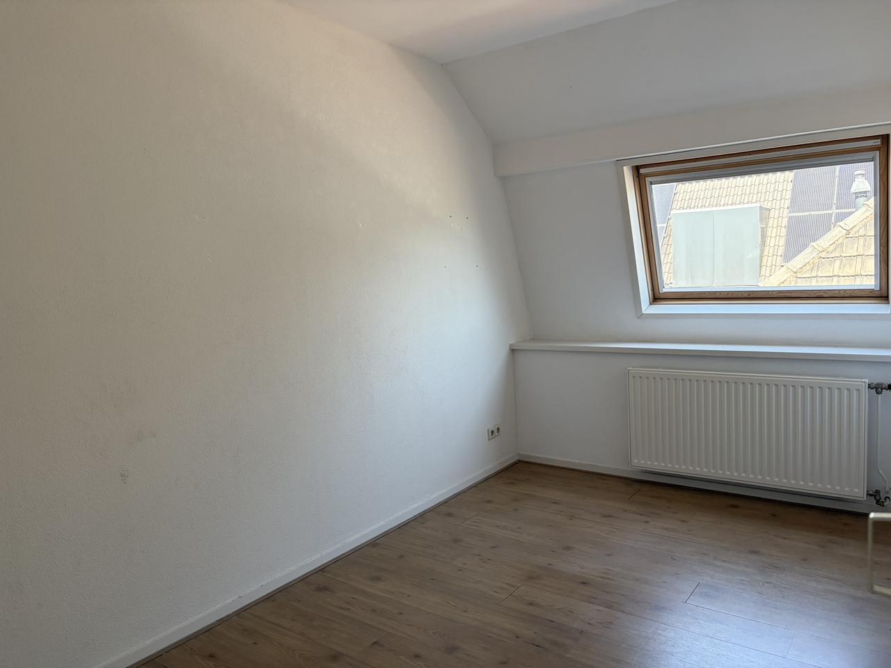 135 m² bovenwoning met dakterras in Weert - Afbeelding 18
