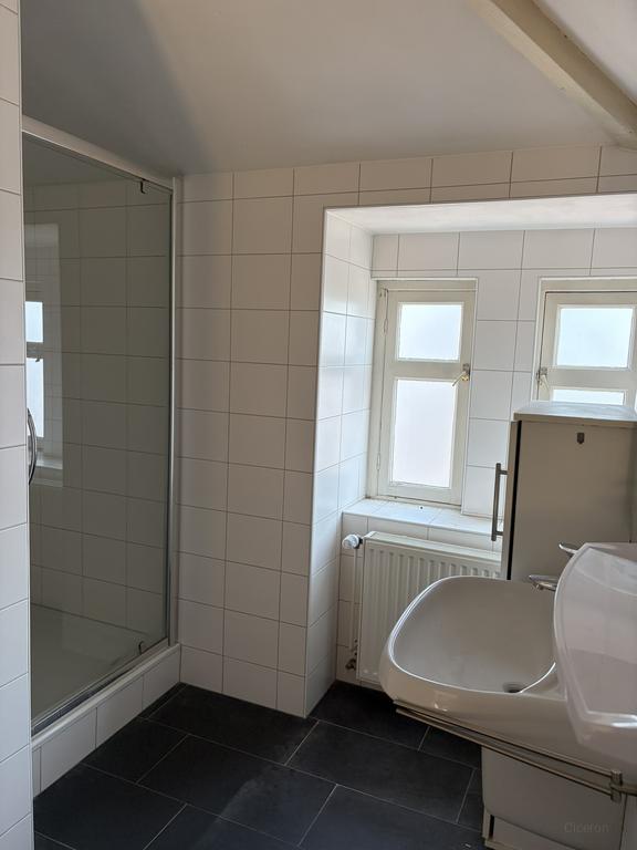 135 m² bovenwoning met dakterras in Weert - Afbeelding 19