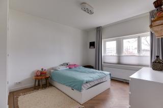 Gezinshuis met tuin in de Bloemenbuurt - Afbeelding 8