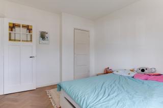 Gezinshuis met tuin in de Bloemenbuurt - Afbeelding 10