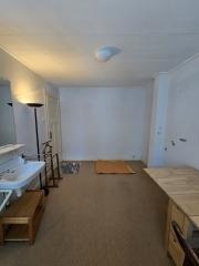 1930s Rental Home with Garden in Altrade - Image 3