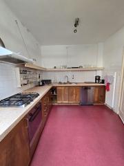 1930s Rental Home with Garden in Altrade - Image 14