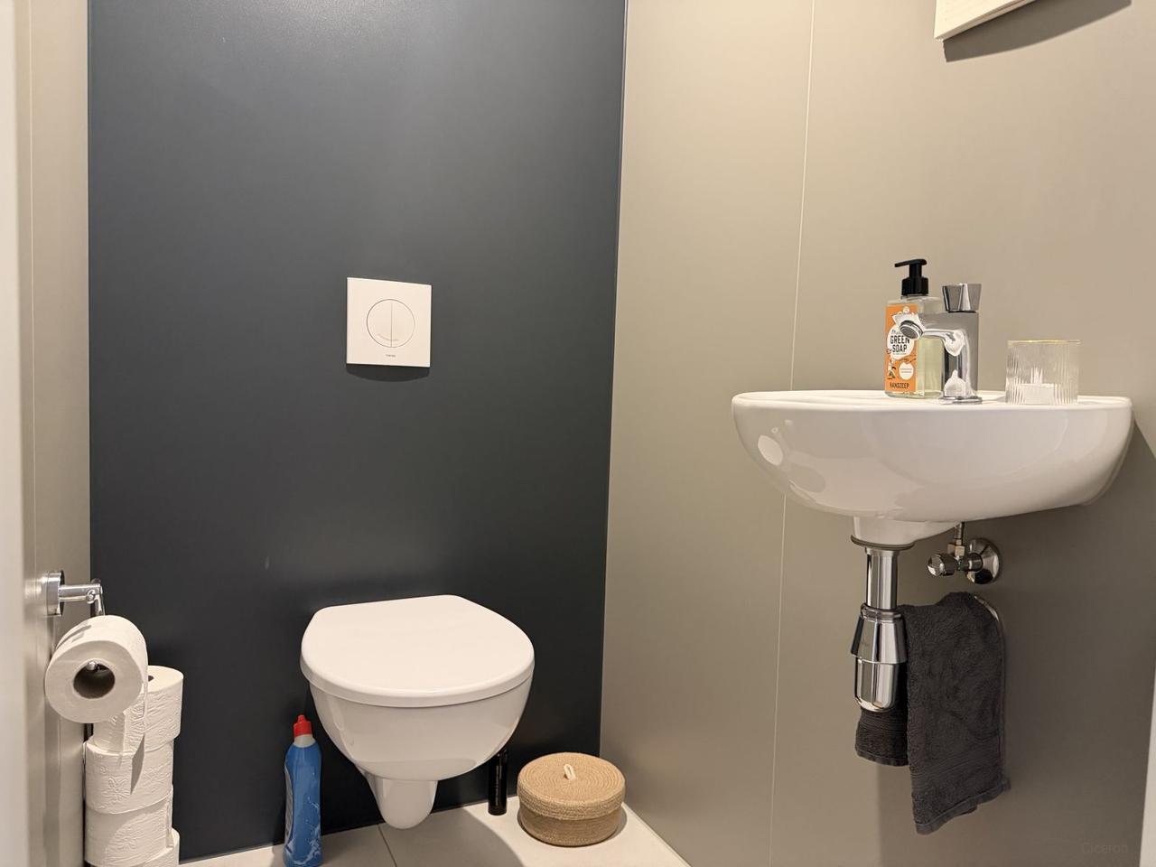 New 1-Bedroom Apartment in Zwolle - Image 12