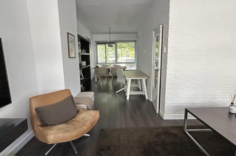 Furnished apartment with terrace in Stadsdriehoek - Image 16