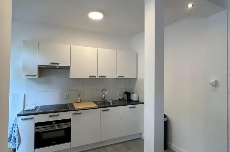 Furnished apartment with terrace in Stadsdriehoek - Image 24