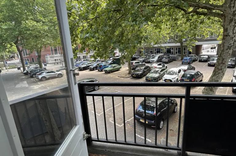 Furnished apartment with terrace in Stadsdriehoek - Image 31