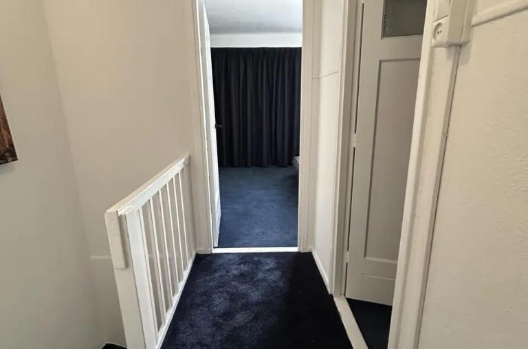 Furnished apartment with terrace in Stadsdriehoek - Image 33