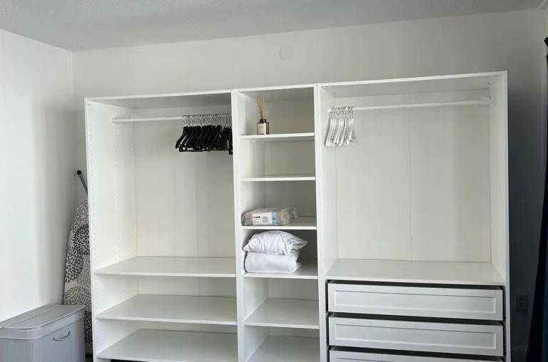 Furnished apartment with terrace in Stadsdriehoek - Image 38