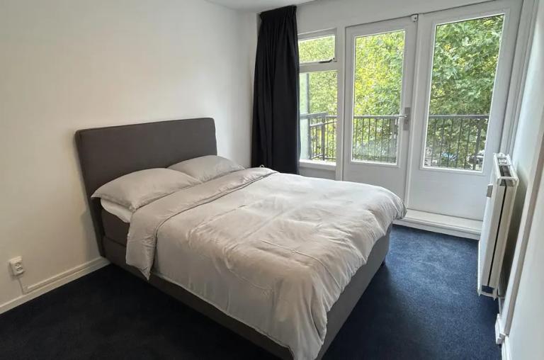 Furnished apartment with terrace in Stadsdriehoek - Image 50