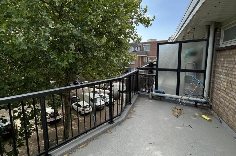 Furnished apartment with terrace in Stadsdriehoek - Image 54