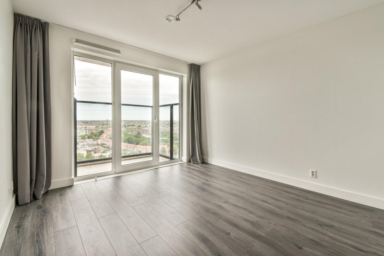 Studio with Elevator in Laakhaven-West - Image 6