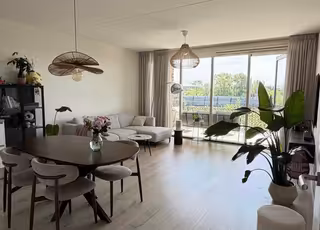 Furnished 3-room apartment with balcony