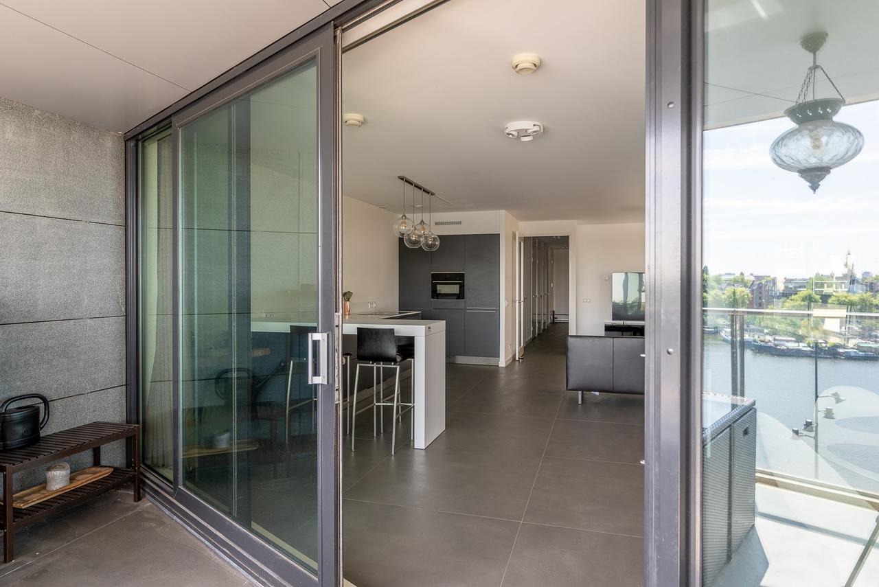 Apartment with Terrace and Oosterdok Views - Image 7