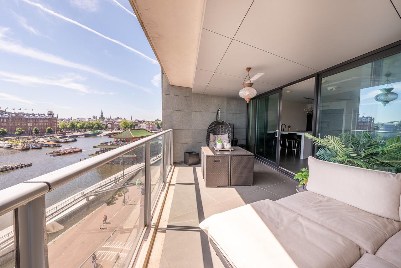 Apartment with Terrace and Oosterdok Views - Image 17