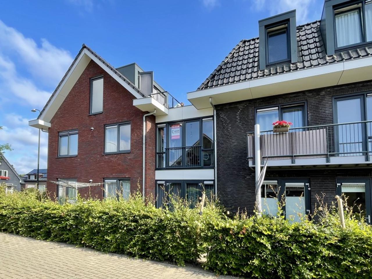 1-Bedroom Apartment with Parking - Image 2