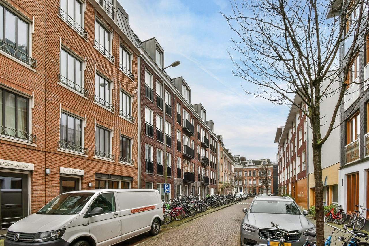 2-slaapkamerappartement met lift in De Pijp - Afbeelding 1