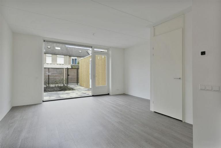 A+ huurwoning met tuin en parkeerplek - Afbeelding 8