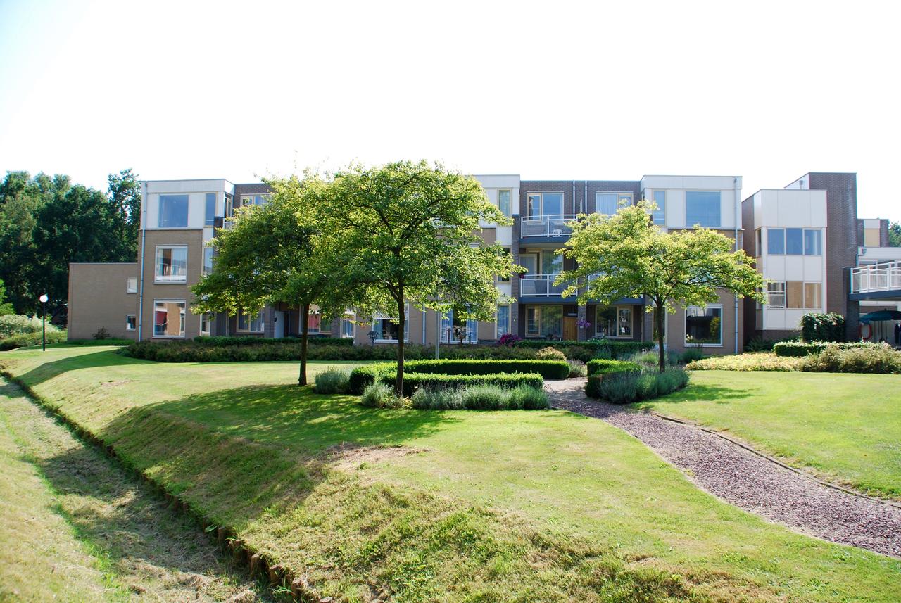 Senior Apartment with Terrace in Epe - Image 3