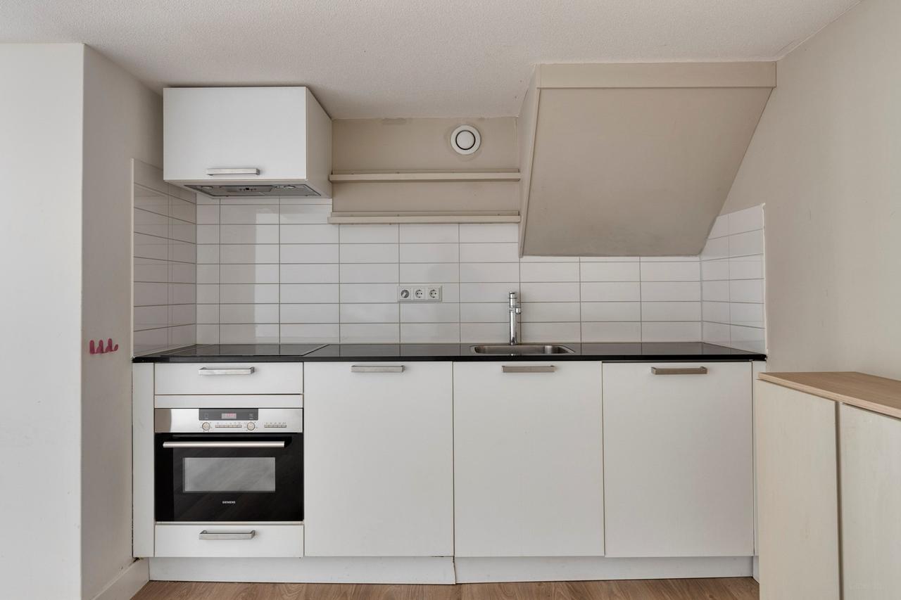 Licht 2-kamerappartement met grote binnentuin - Afbeelding 12