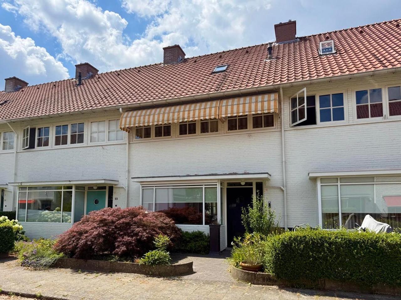 Jaren 30 huurhuis met diepe tuin in Witte Dorp - Afbeelding 1