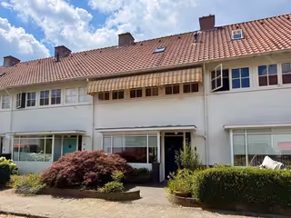 Jaren 30 huurhuis met diepe tuin in Witte Dorp