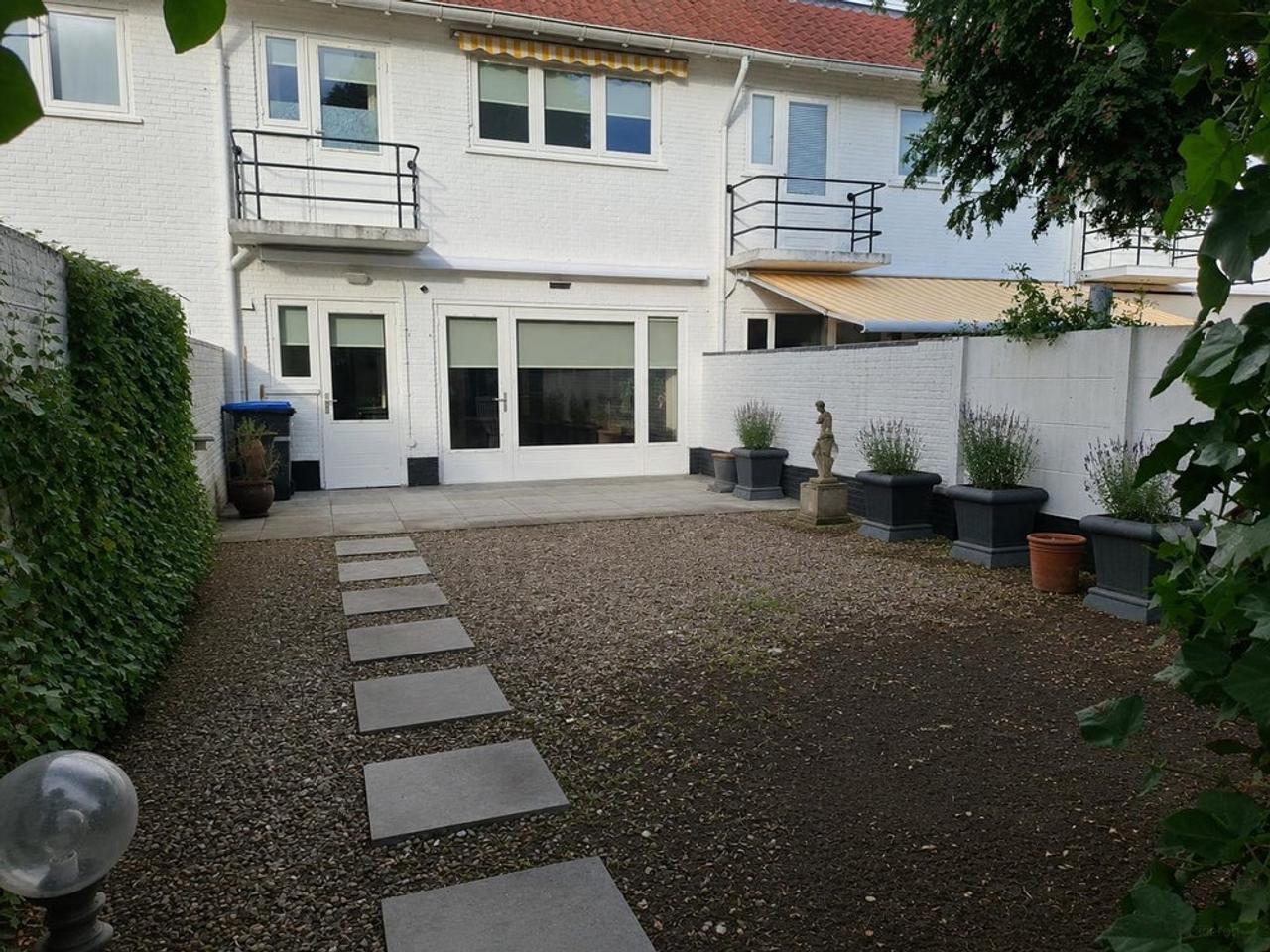 Jaren 30 huurhuis met diepe tuin in Witte Dorp - Afbeelding 25