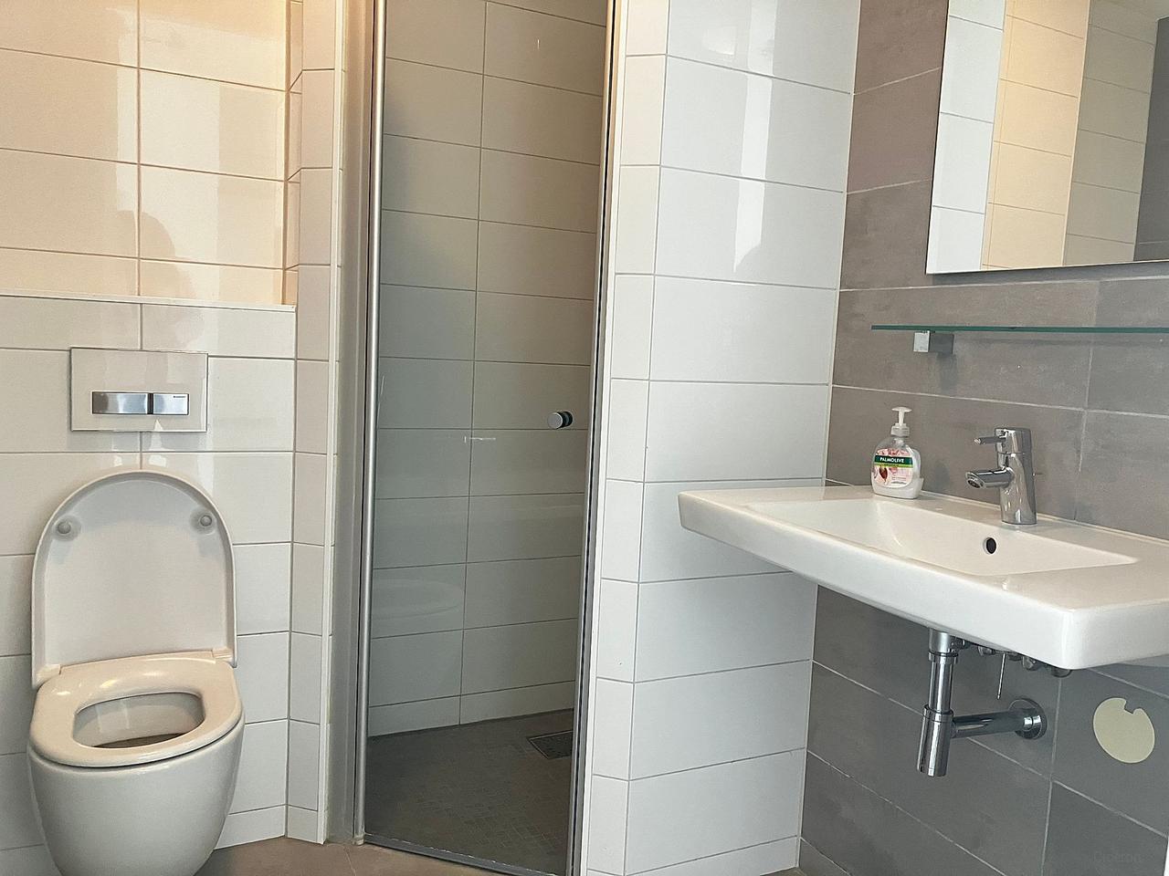 104 m² appartement met 3 slaapkamers - Afbeelding 8