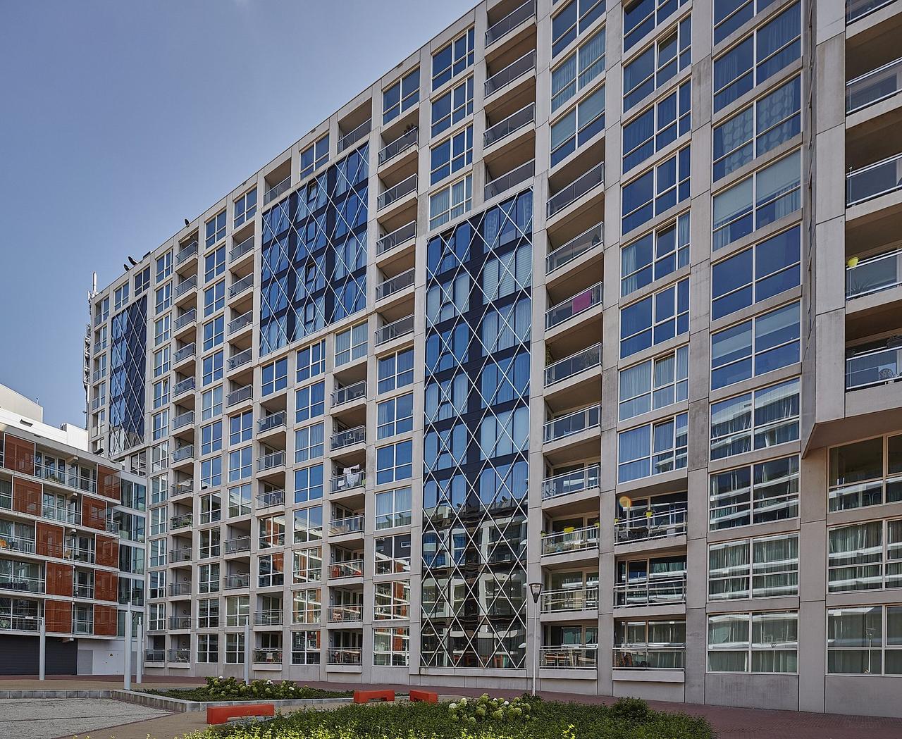 4-kamerappartement met balkon in Philipsdorp - Afbeelding 1