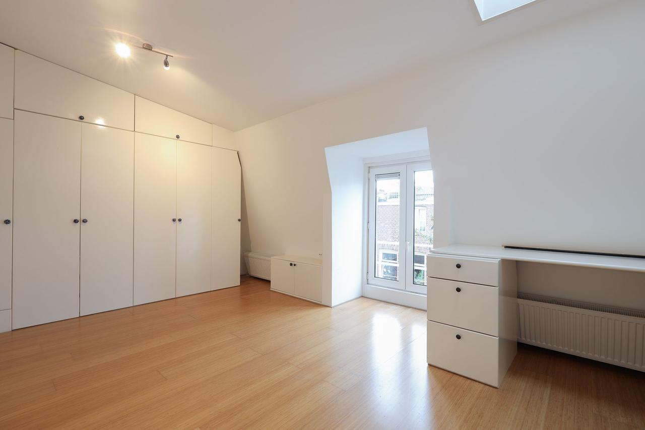 Apartment in Frederik Hendrikbuurt - Image 18