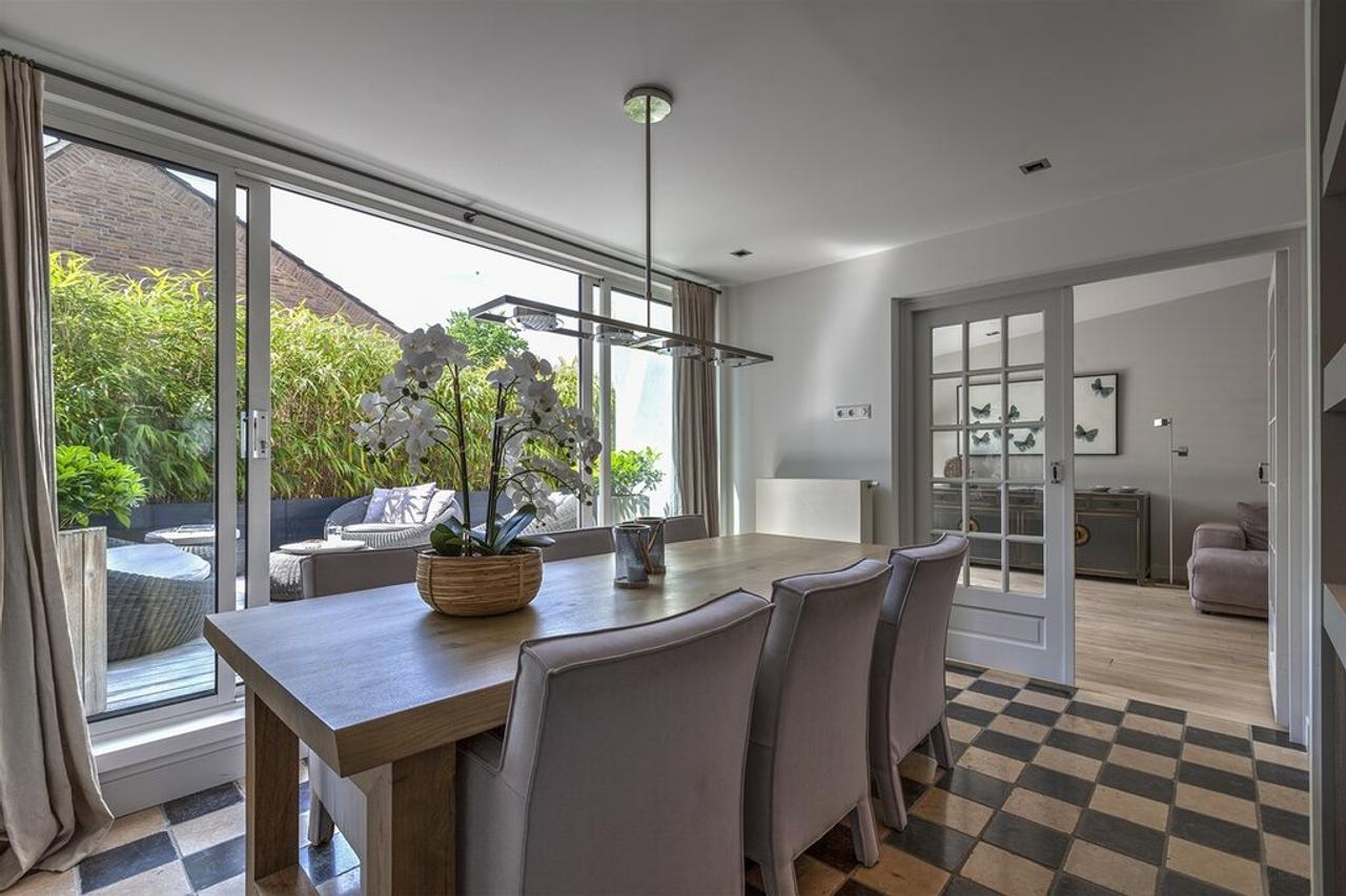 4-Bedroom Upper House with Large Roof Terrace - Image 1