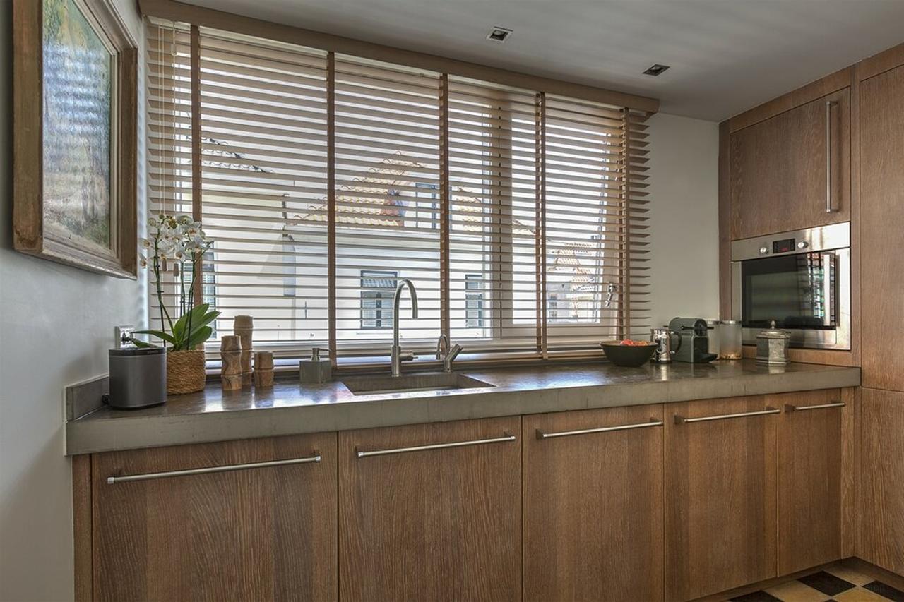 4-Bedroom Upper House with Large Roof Terrace - Image 9