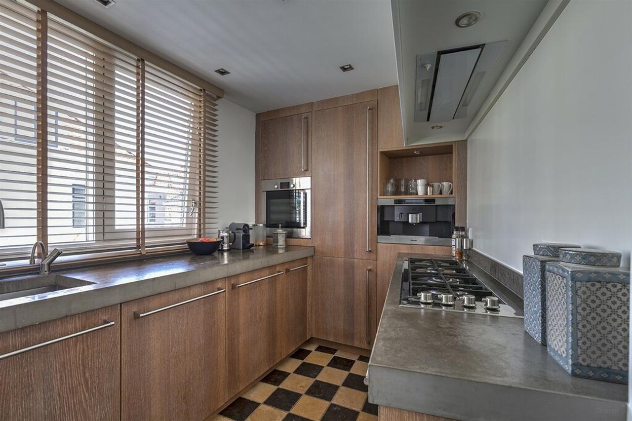 4-Bedroom Upper House with Large Roof Terrace - Image 10
