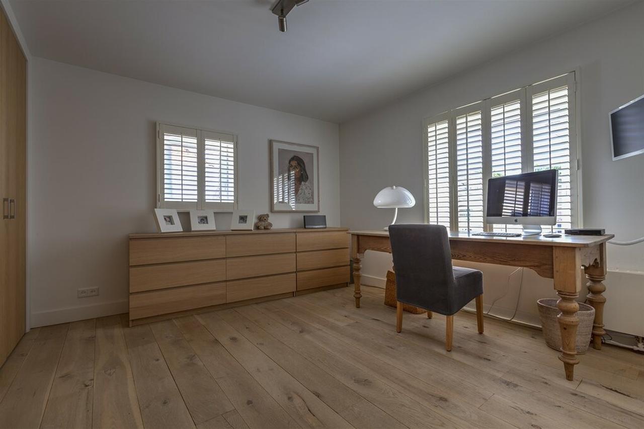 4-Bedroom Upper House with Large Roof Terrace - Image 19