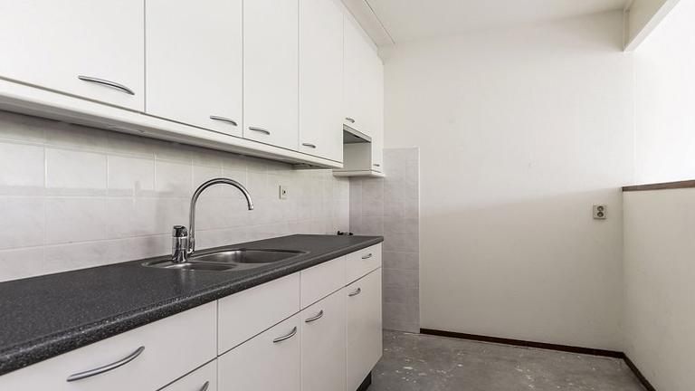 3-kamerappartement met balkon in Binnenstad-West - Afbeelding 3